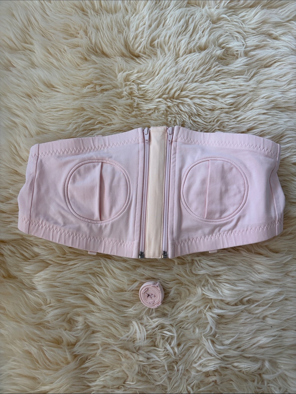 Simple wishes hands free pumping bra